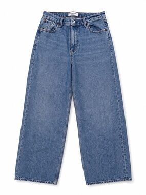 Abercrombie & Fitch Women's Straight Leg Jeans in Medium Blue